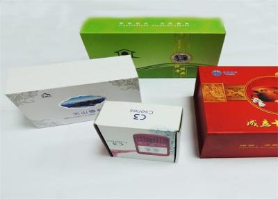 China Hechos a mano compensados reciclan las cajas de regalo coloridas de la impresión CMYK, sellado caliente en venta