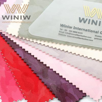 中国 Waterproof Material Microfiber PU Microfiber Leather For Upholstery 販売のため