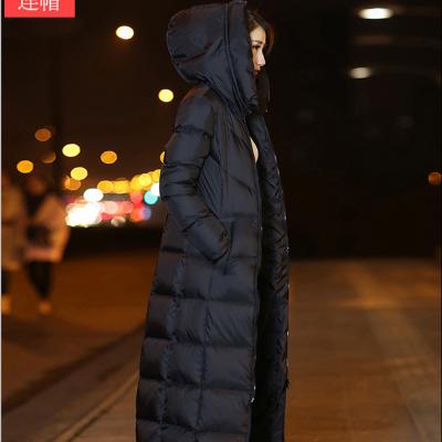 China Thickening ladies long section knee-length workable long hooded down jacket 2019 autumn and winter Korean jacket of the new for sale