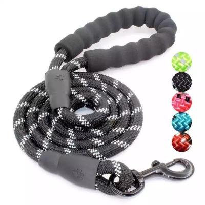 China Large Stocked Mountaineering Running Tracking Reflective Soft Handle Nylon Rope Dog Leash For Medium Large Dogs for sale