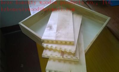 中国 Birch solid wood dovetail drawer components with UV coat  drawer box drawer front. cabinet box. 販売のため