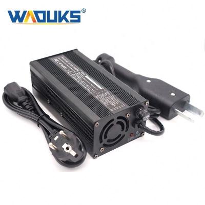 China Standard Aluminum Battery 25.2V 9A Li-ion Battery Charger Case For 6S 22.2V Lipo/LiMn2O4/LiCoO2 Battery Charger Smart Auto-Stop Smart Tools for sale