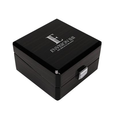 China Luxury Custom Logo Wooden Jewelry Gift Box High Gloss Luxury Ring Gift Boxes for sale