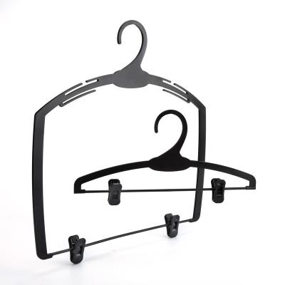 China Behind Doors/On the Walls Wholesale Adult Plastic Women's Swimsuit Hanger Pants Clip Women's Underwear Bra Suspender Hanger for sale