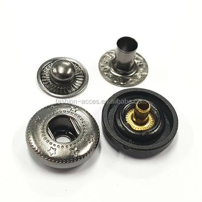 China Four Pieces Durable Metal Spring Snap Button For Garment for sale