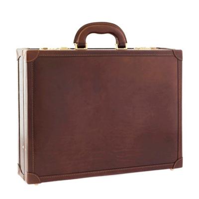 China Leather Briefcase Doctor's Handmade Business Suitcase Men's Travel Bag for sale