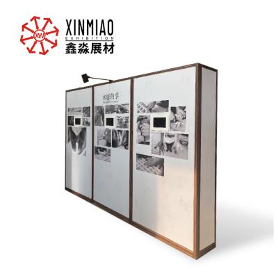 China OEM Painting Art Frame Portable Display Stand Aluminum, CLASSIC wood grain metal booth for fabric exhibition for sale