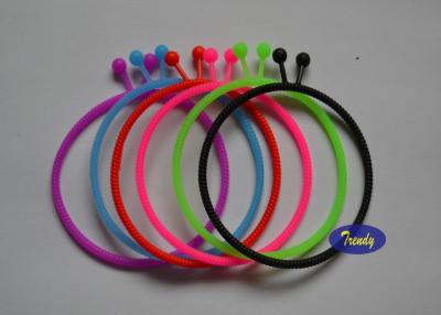 China Thin Personalized Rubber Bracelets 100% Pure Silicone No Additives for sale