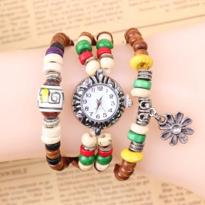 China Diy bördelte Armband-Frauen-Uhr-Quarzwerk mit Nackenband mit Halterung zu verkaufen