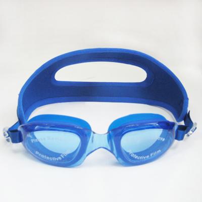 China 2022 Comfortable Anti-fog Swim Goggles Swimming Goggles With Neoprene Strap Safety Floating Swim Goggles for sale