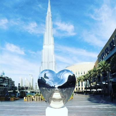 China Europe Stainless Steel Mirror Polished Love Me Sculpture In Dubai Mall for sale