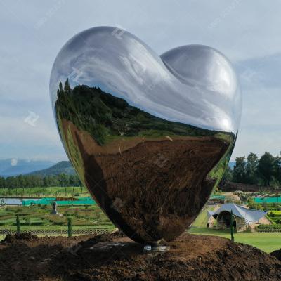 China Contemporary Europe Stainless Steel Love Me Sculpture for sale