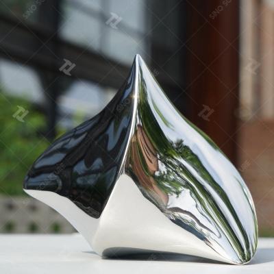 China China Stainless Steel Miniature Heart Pulsating Sculpture for sale