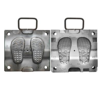 China OEM Plastic Manufacturers Produce Four Seasons Tpr Teens Shoes Sole Mold Plastics Outsoles Injection Mold for sale