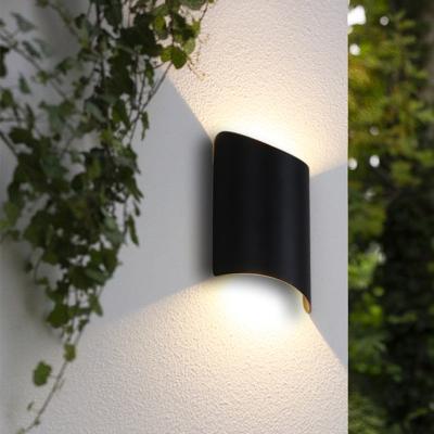 China 6000K LED Outdoor Wall Light Waterproof Garden Aisle Light Villa Aluminum Wall Light Te koop