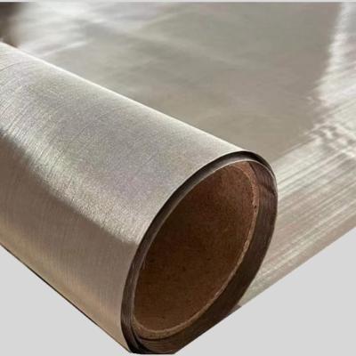 China 316 Marine Grade Stainless Steel Mesh 30 Meters Roll Length for sale