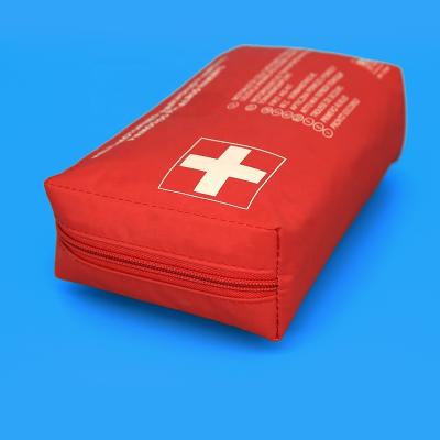 China Durable Hot Sale Basic Emergency Use Survival Car Fist Aid Kit Medical Home Medicine Bag for sale