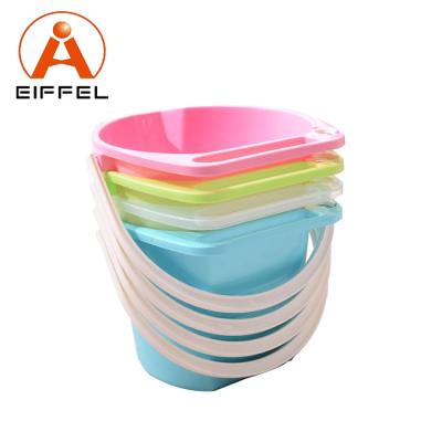 China Sustainable Wholesale 5L Plastic Bucket With Handle And Gauge for sale