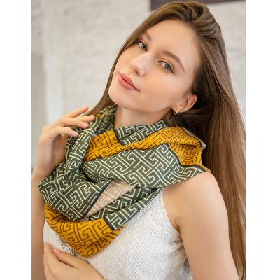 China New Style Cotton And Canvas Material Grid Printing Scarf For Women Spring And Autumn New Style Thin Scarves Fashion Shawl for sale