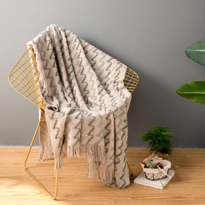 China New Summer Office Anti-Static And Air Conditioning Tassel Spring Blanket Knitting Cover Blanket for sale