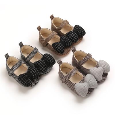 China Others 2022 spring and autumn new treasure female style plaid bow simple shoes fashion and elegant casual soft sole walking single shoe for sale