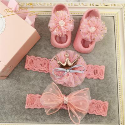 China Tracy Friendly Material and Wholesale Cute Gift Box Headband Handmade Herry Plant Flower Headdress Gift Hair Accessories for Kids for sale