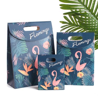 China Recycled Materials Flamingo Cartoon Sugar Bag Fashion Gift Bag Packaging Paper Bag for sale