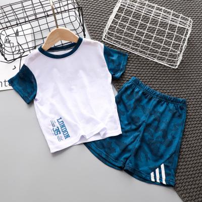 China 2021 New Summer Children's Casual Small Children's Camouflage Mesh Shorts Breathable Comfortable Short-sleeved Suit for sale