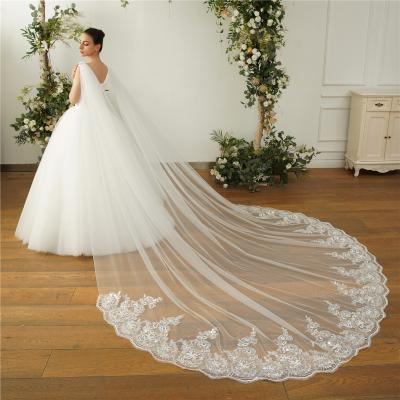 China Elegant Customized 3m*3m Wholesale Long Cathedral Appliqued Lace Sequins Tulle Bridal Wedding Ivory Veil With Hair Comb for sale