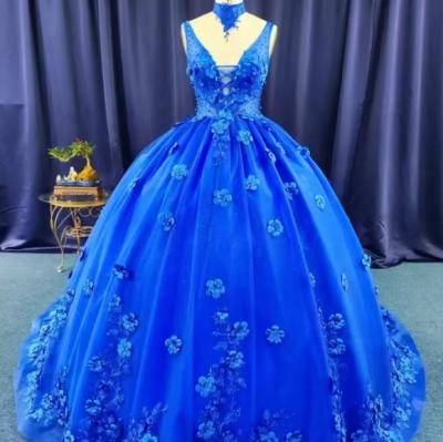 China Elegant Sleeveless Two Straps Party Ball Gowns Chapel Train Appliqued Royal Blue Tulle Flower Quinceanera Dress for sale