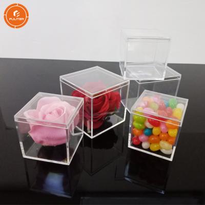 China Personalized Cube Acrylic Candy Boxes Wedding Favor Display Box Packaging for sale