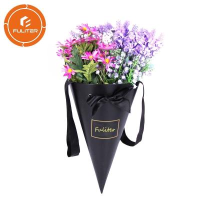 Chine Boîtes de papier faites sur commande de carton d'emballage de fleuriste de cône pour des fleurs avec la poignée à vendre