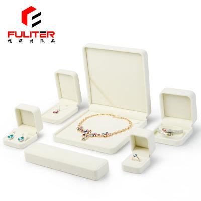 China Wholesale custom high-end luxury white velvet jewelry gift box storage box set for sale