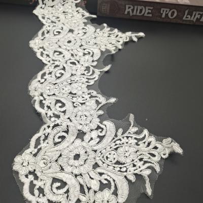 China Water Soluble Embroidered Applique Lace Fabric Bridal Beaded Elegant Lace Lace for sale