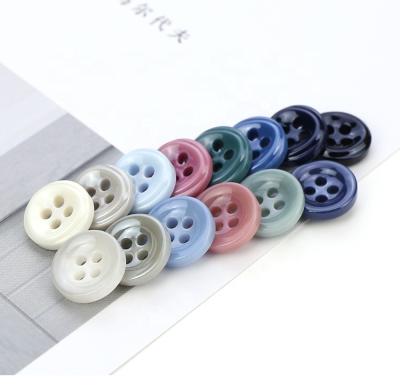 China Fashion Basic Fancy Recycled Plastic Buttons For Clothes for sale