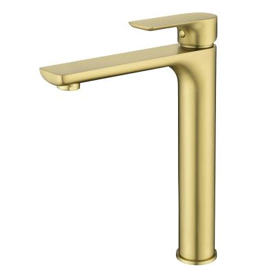 China Metered Faucets Brushed Gold Hot and Cold Faucet Modern Single Handle Bathroom Faucet with Aerator for sale