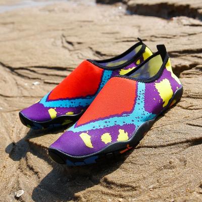 China Wholesale New Arrival Water Sports Beach Water Shoes Aqua Socks Home Gym Sports Skin Socks for sale