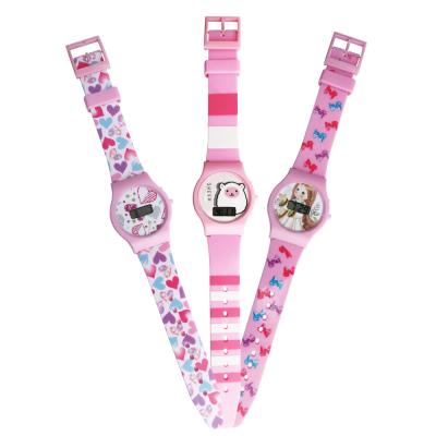 China Fashion Best Gifts Trendy Cartoon Design Digital Watch For Kids for sale