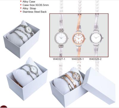 China Best Selling Fashion Waterproof Lady Watch Watches With Strap for sale