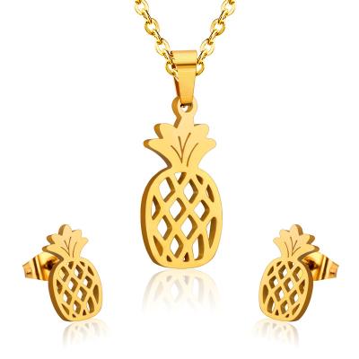 China Eco-Friendly Wholesale Zircon Jewelry Set Stainless Steel Jewelry Fashionable Pineapple Shape Women Earrings And Pendant Gold Jewelry Sets for sale