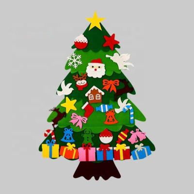 China 2021 Eco-friendly Felt Christmas Decoration 30Pcs Ornaments Felt Christmas Tree Set Kids DIY Felt Christmas Tree for sale