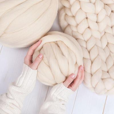 China Wholesale Anti-pilling Cheap Knitting Upholstery 100% Super Thick Chunky Merino Wool Yarn Giant for sale