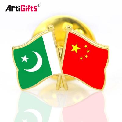 China China Wholesale Metal Europe And Pakistan Flag Crossed Flag Lapel Pins for sale