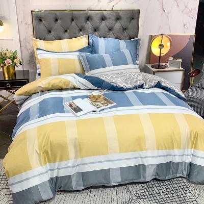 China Nondisposable Wholesale OEM Fashion Printed Home Textile King Size 4pcs Comforer Bed Sheet Bedding Sets for sale