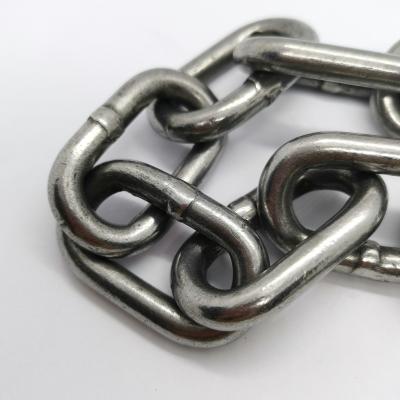 China USA Standard Welded Drag Chain Link Chain Black Finish 7mm Link Chain for sale