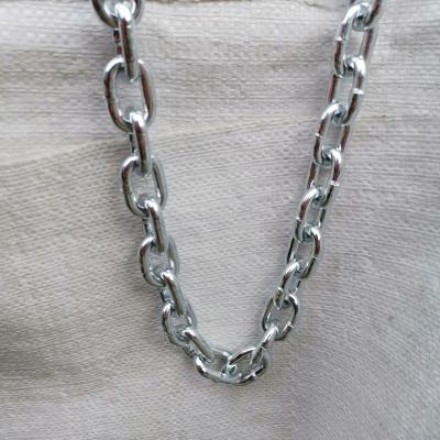 China DIN766 Chain Welded Link Drag Chain Short Galvanized Chain for sale