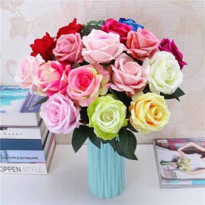 China Bulk cheap fabric and plastic k7602 wedding white rose artificial flower wholesale for sale