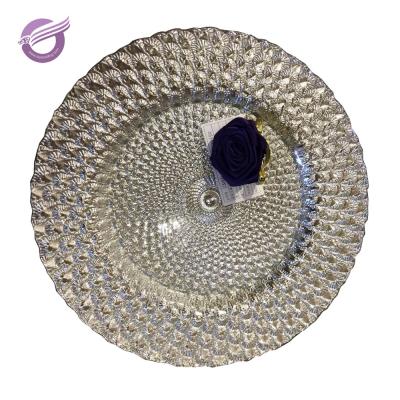 China New Products PZ37650 Disposable Hot Sale Peacock Silver Glass Charger Dishes for sale