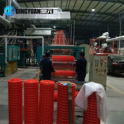 China Square Plastic Flat Net Plastic Mesh Net Fence Net Extruded Net Machine for sale