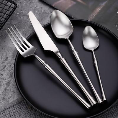 China Sustainable Food Grade Luxury Vintage Silver Flatware Knife Spoon Fork Classic Stainless Steel Cutlery Set Custom Flatware for sale